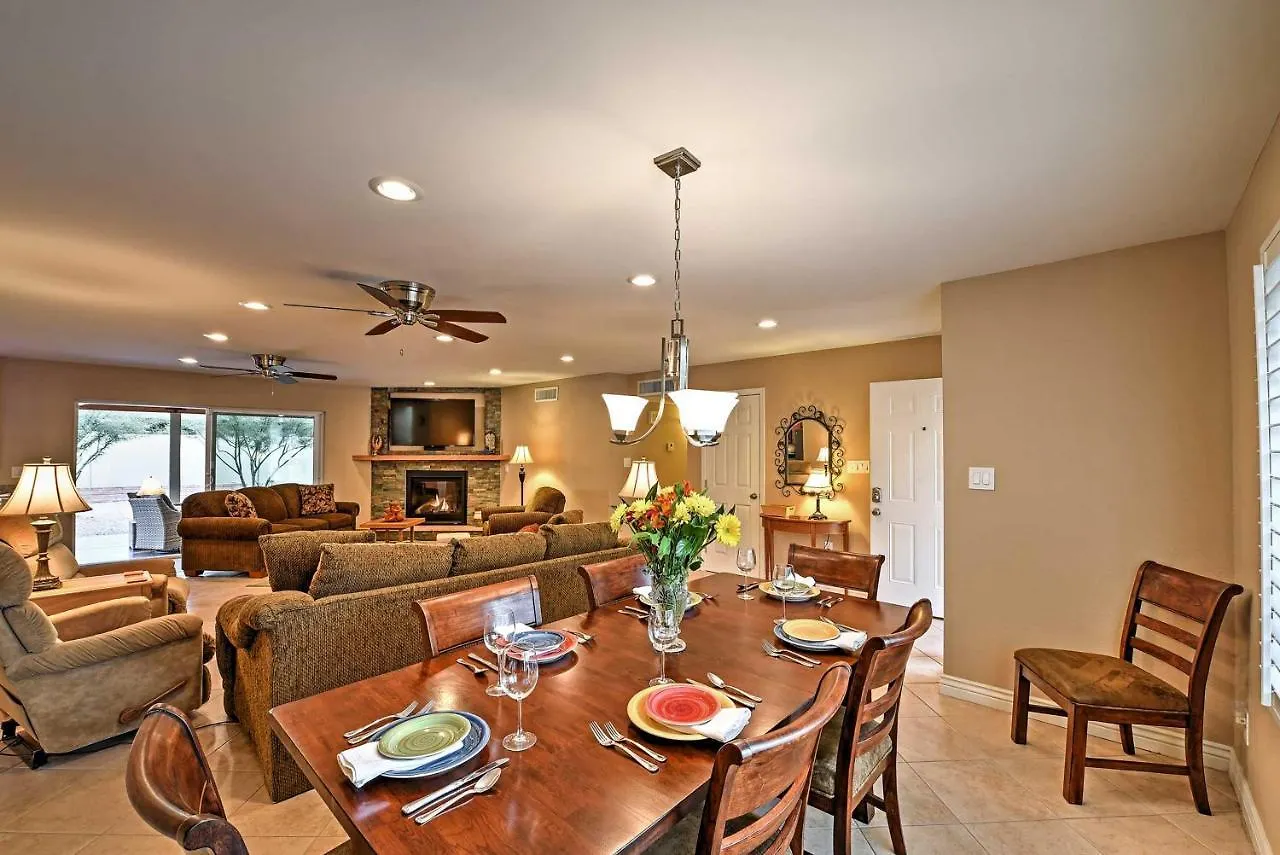 Lovely Phoenix Home With Expansive Patio And Fire Pit! 0*,  United States